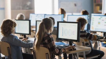 The War on Screens Is Asking Teachers to Do the Impossible