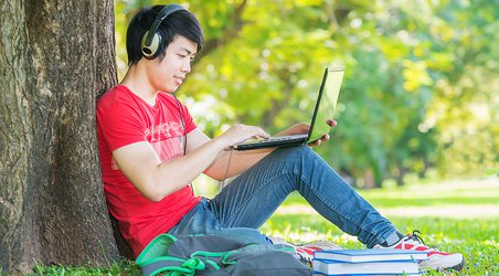Digital Curriculum Options Help Students Make the Most of Their Summer